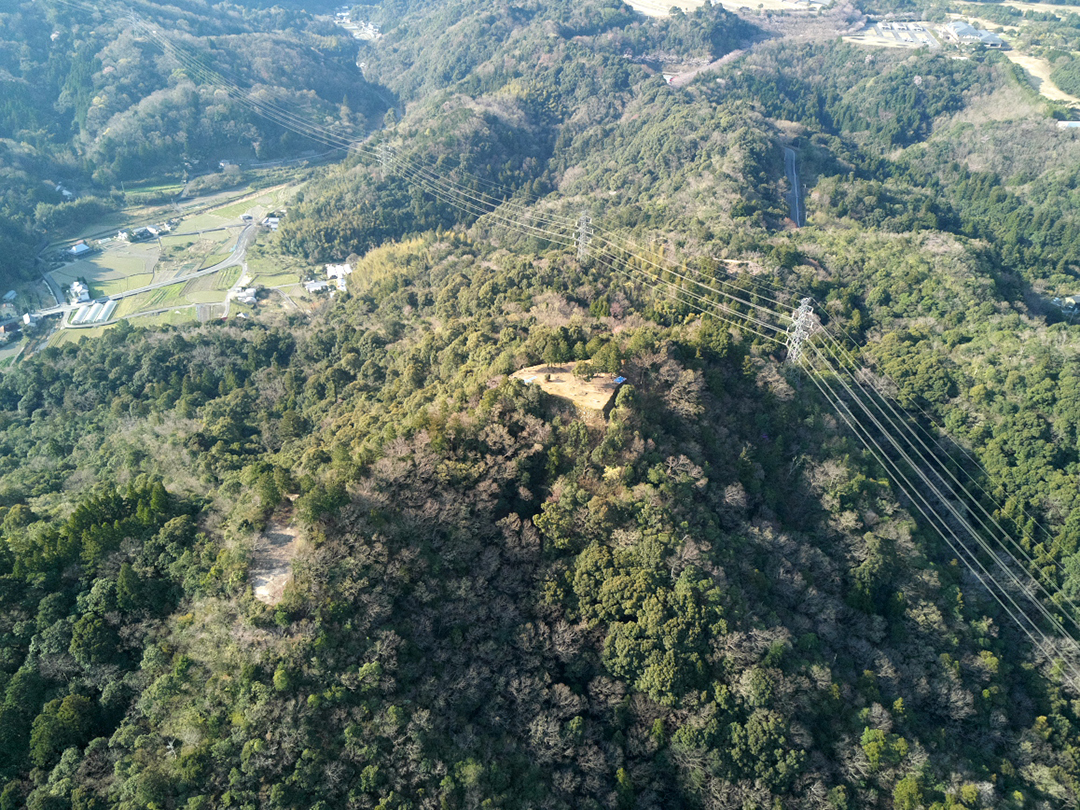 空から見た本丸と明神丸